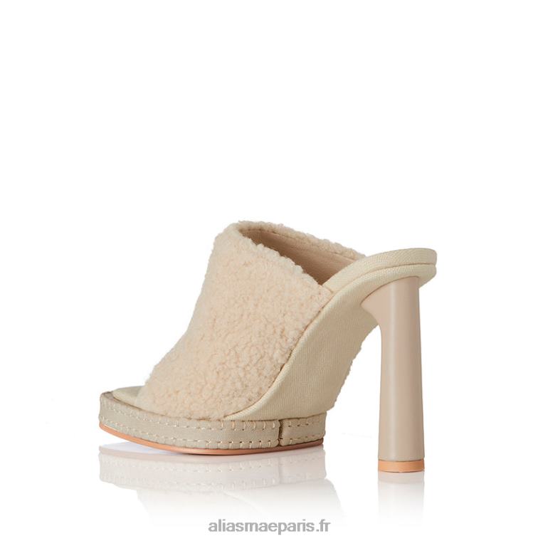 naturel giselle Alias Mae RRXNT35